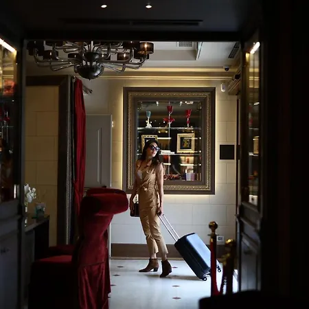 Santa Croce Boutique Hotel-2